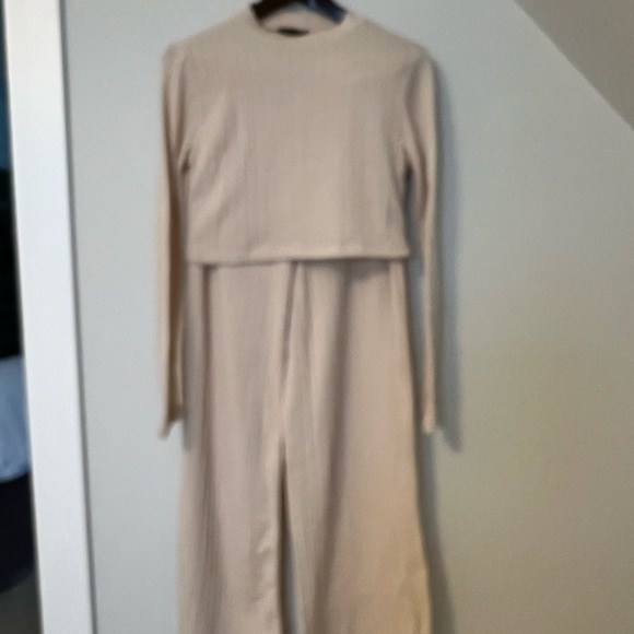 Hunter & Brown Pants - Chic Cream Wide Leg 2 piece outfit